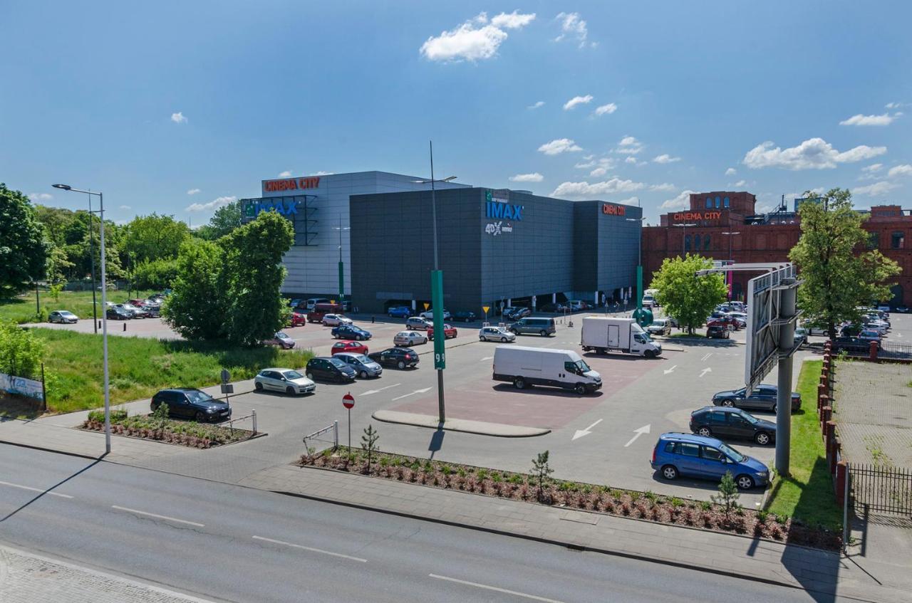 Manufaktura Centrum Лодз Екстериор снимка
